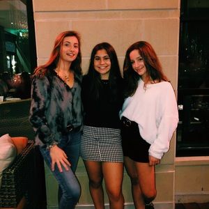 Meet your Posher, Molly